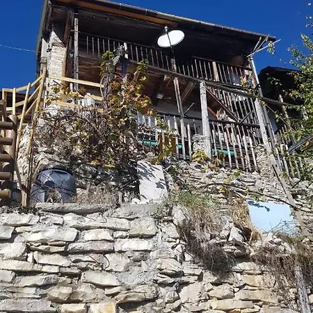 Casa Lina Semesterbostad Lamon